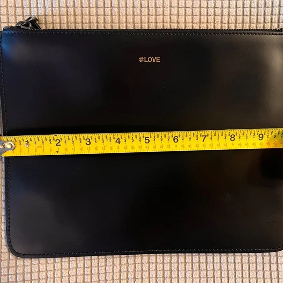 NWT- GREAT 🎁 Ports 1961 men’s skinny black clutch with logo on front - Picture 8 of 16